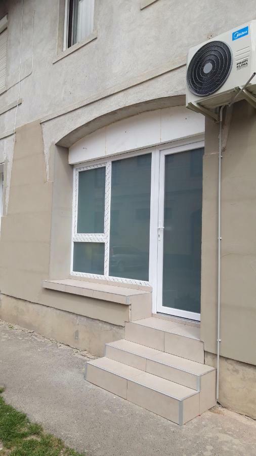Belvarosi Apartman Szigetvár 外观 照片